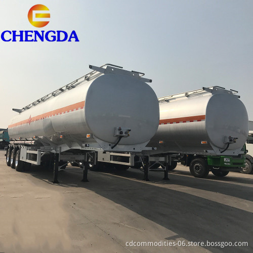 ثالثية عالية الجودة 2 3 مقصورات 40CBM 45000L ناقلة زيت الوقود نصف مقطورة